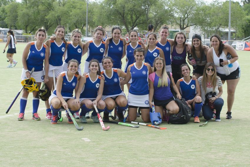 Gran temporada para el equipo de hockey de la UCALP