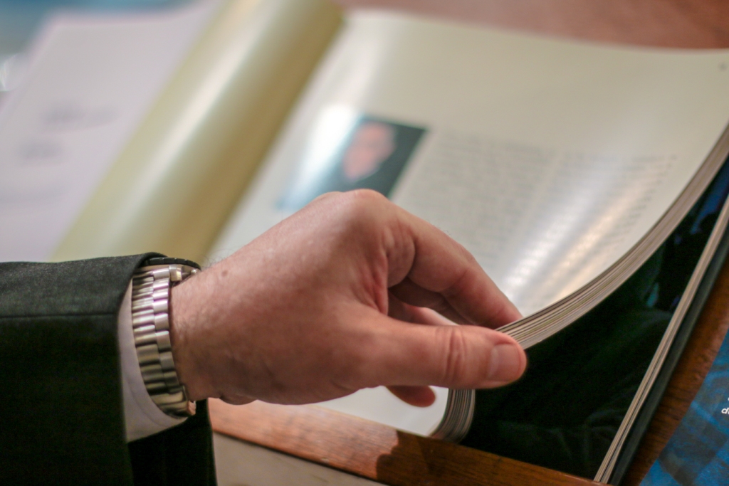 Pasado, presente y futuro: presentamos nuestro primer libro institucional