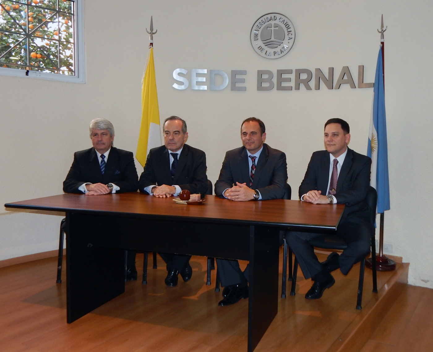 Visita de autoridades de la UCALP a la Sede Bernal 