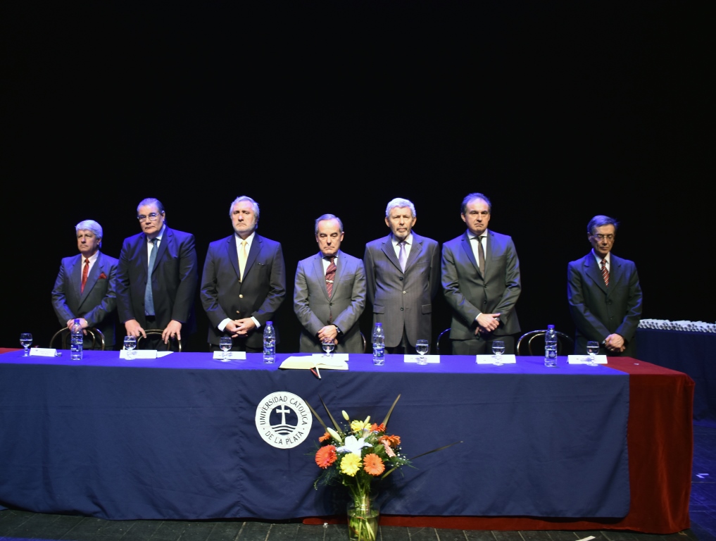 Acto de colación de la Facultad de Derecho y Ciencias Políticas
