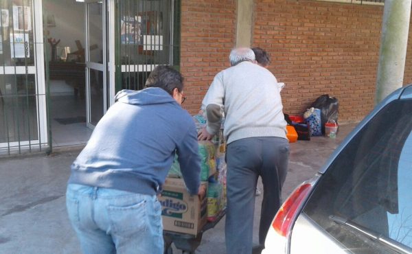 La Sede Bernal acercó donaciones a los inundados de Quilmes y Florencio Varela