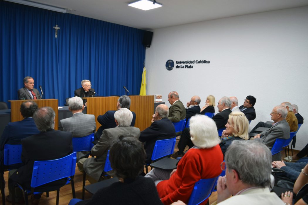 Se presentó el libro “La educación, en clave católica”,  de Monseñor Héctor Aguer