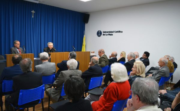 Se presentó el libro “La educación, en clave católica”,  de Monseñor Héctor Aguer