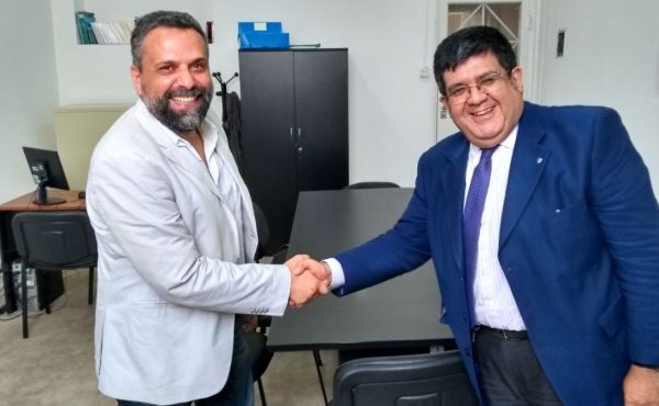 Encuentro del área de Investigación con funcionario municipal platense