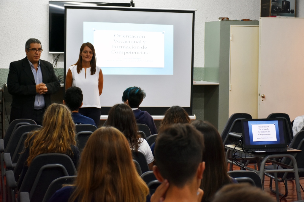 Programa Nexos – Talleres con alumnos