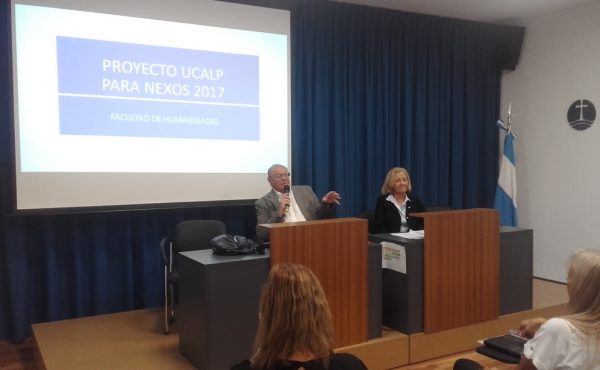 Proyecto Nexos: Cursos y Diplomatura para docentes