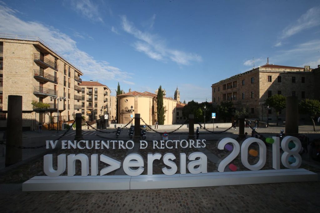 El Observatorio Socioeconómico de la UCALP en el IV Encuentro de Rectores