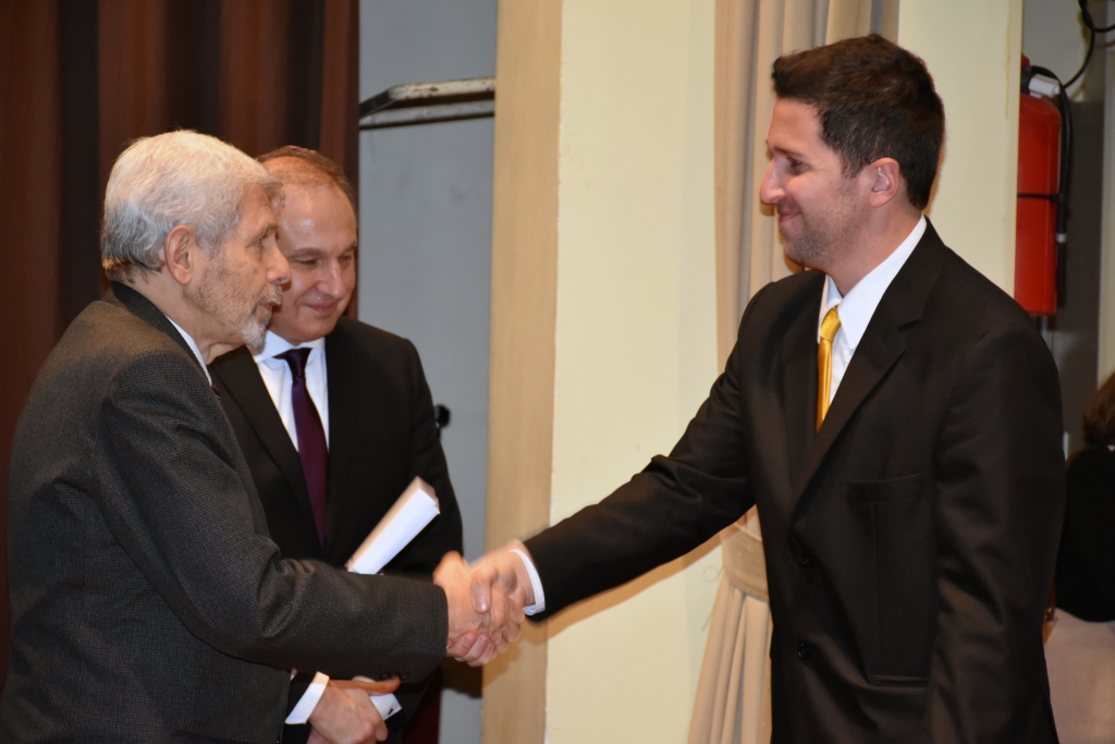 Entrega de diplomas a los graduados de Abogacía 