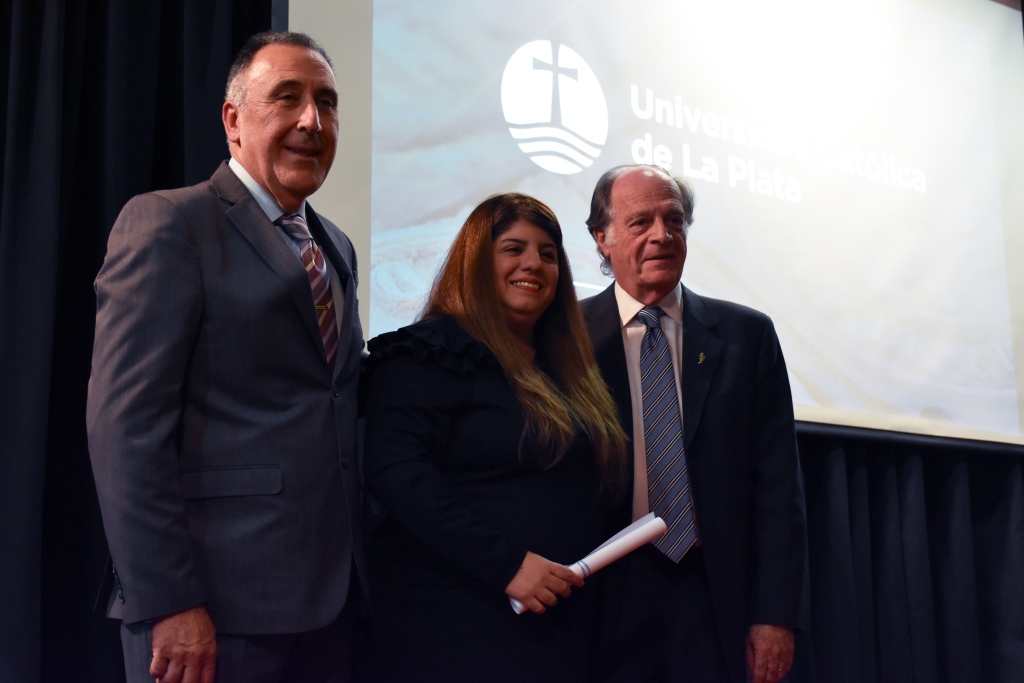 Acto de colación de la Facultad de Ciencias Económicas y Sociales