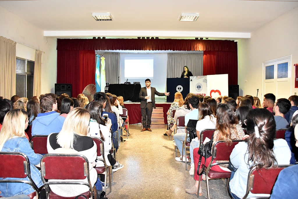 Tercer Pre Encuentro de jóvenes de Relaciones Públicas en La Plata
