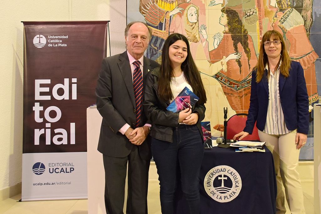 Se entregaron los premios del Certamen de Microrrelatos de Editorial UCALP