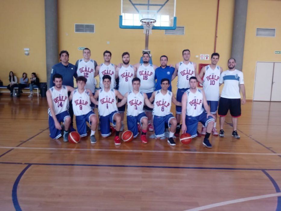 El equipo de básquet de la UCALP llegó a la final