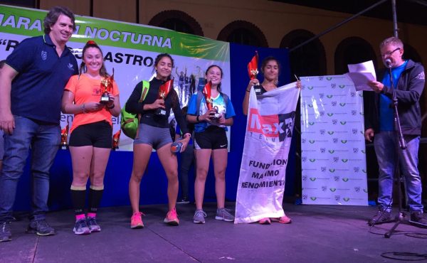 Alumna de la UCALP participó de La carrera nocturna a Florencio Varela