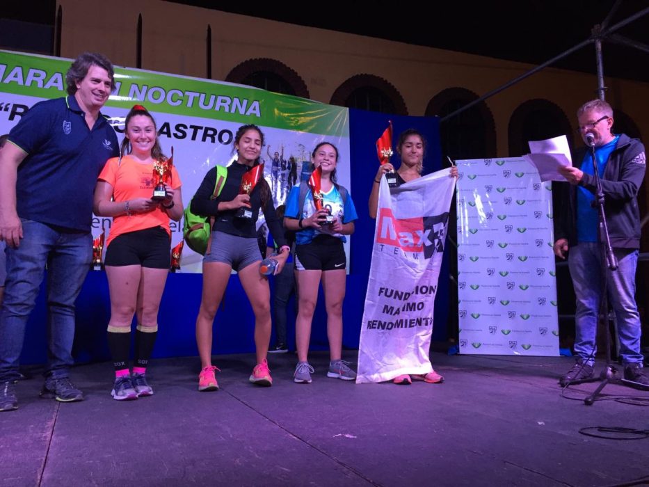 Alumna de la UCALP participó de La carrera nocturna a Florencio Varela