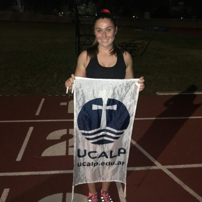Alumna de la UCALP participó de torneo de atletismo