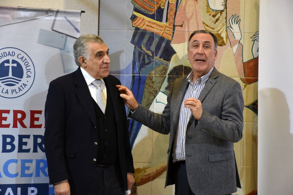 Emotivo homenaje al Profesor Omar Ferraro