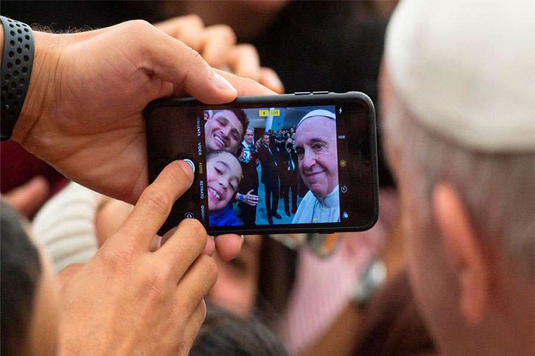 “Christus Vivit”: todo lo que Él toca se hace joven