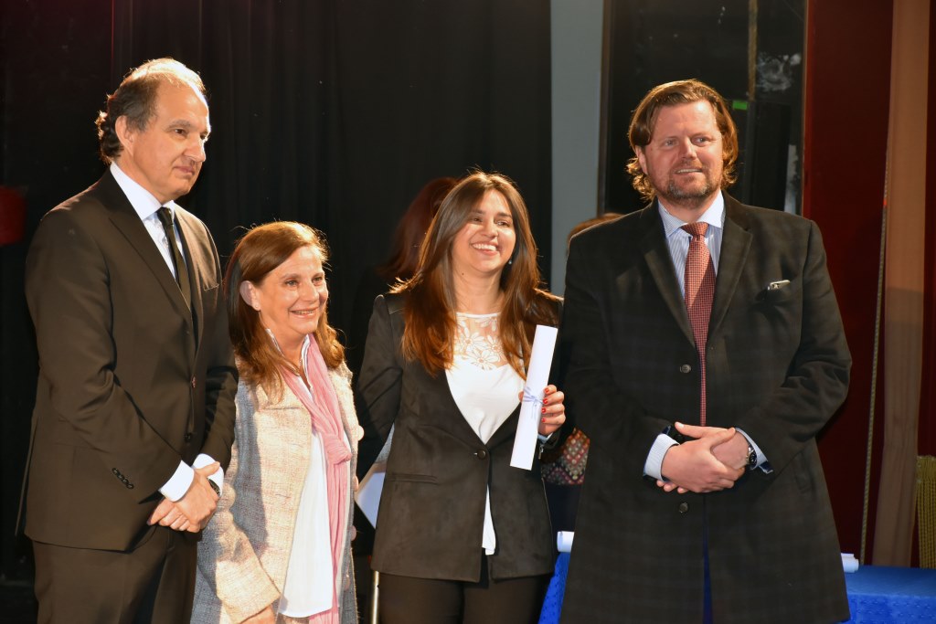 Entrega de diplomas en la Facultad de Derecho y Ciencias Políticas 