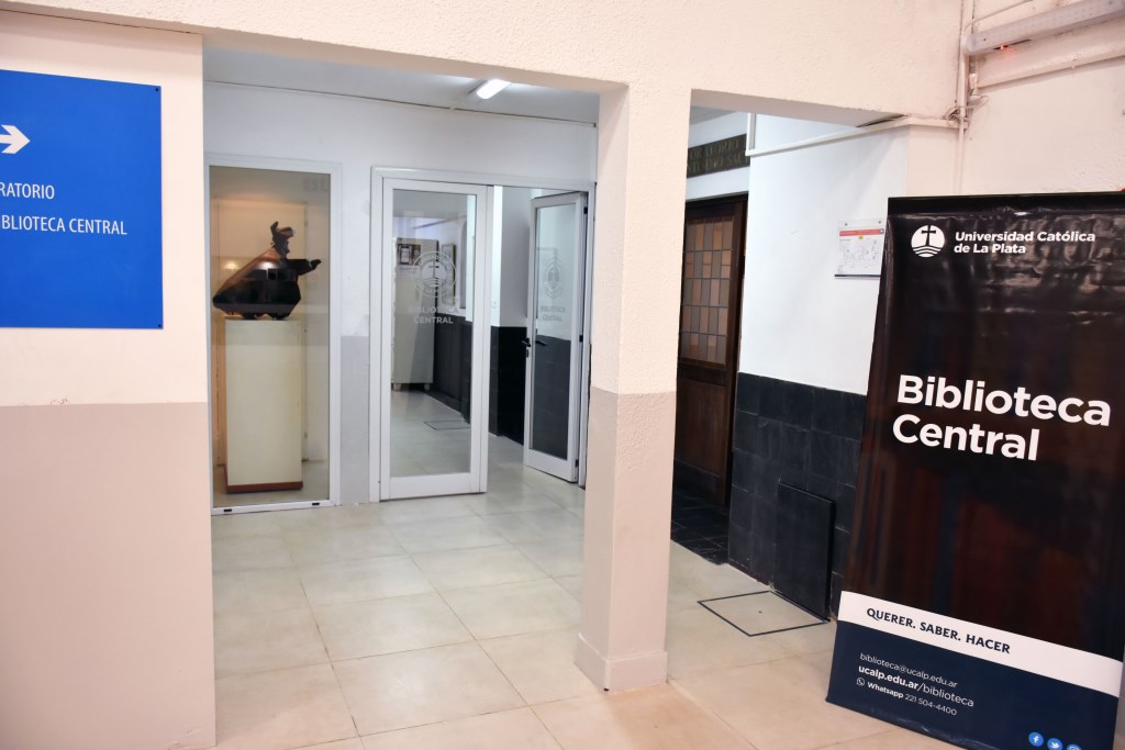 40 Aniversario de la Biblioteca Central de la UCALP