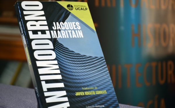 Se presentó el libro “Antimoderno” de Jacques Maritain