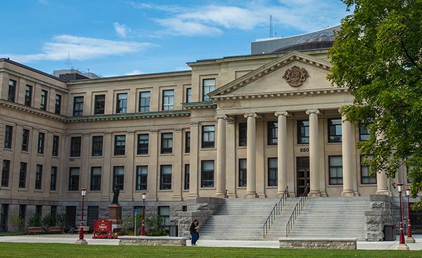 Programa para investigadores visitantes extranjeros de la  Universidad de Ottawa en Canadá