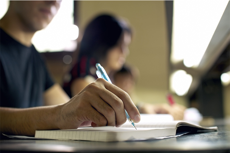 En Económicas podés obtener un segundo título