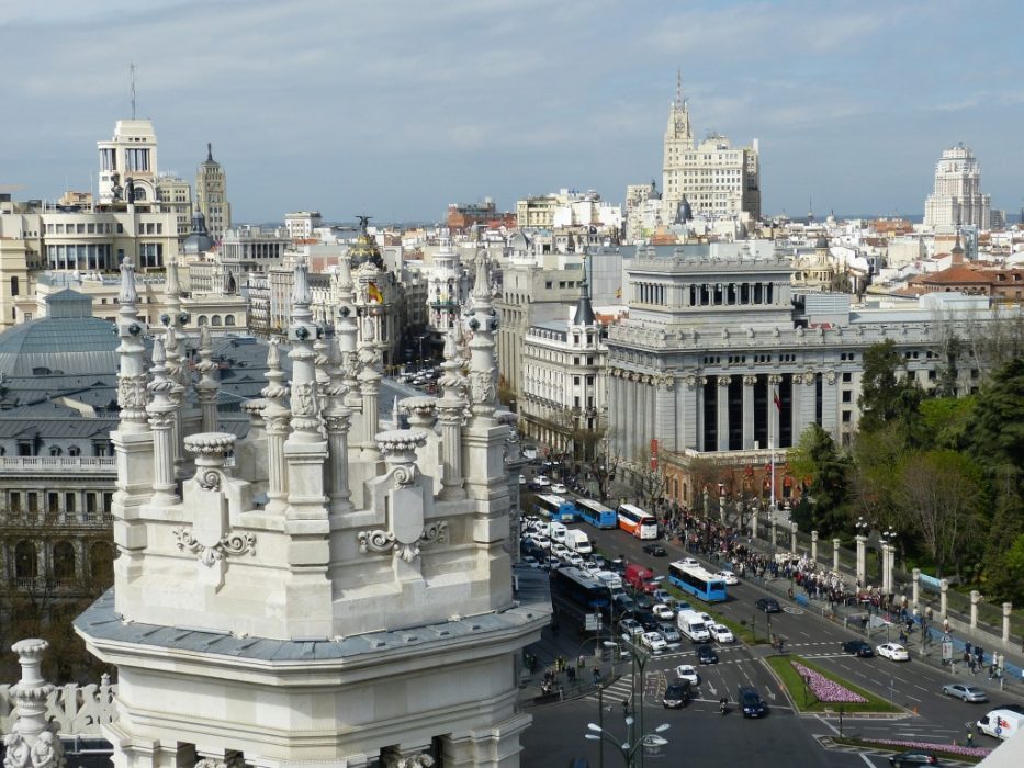 Becas Fundación Carolina para el master en Diplomacia y Relaciones Internacionales en España