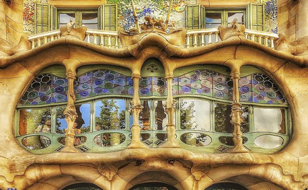 ¿Querés entrar en la Casa Batlló? Te invitamos a recorrerla
