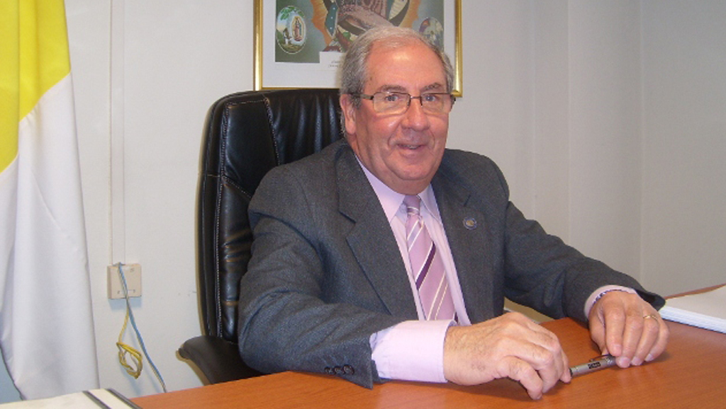Reconocimiento al Prof. Dr. Carlos Conesa Alegre