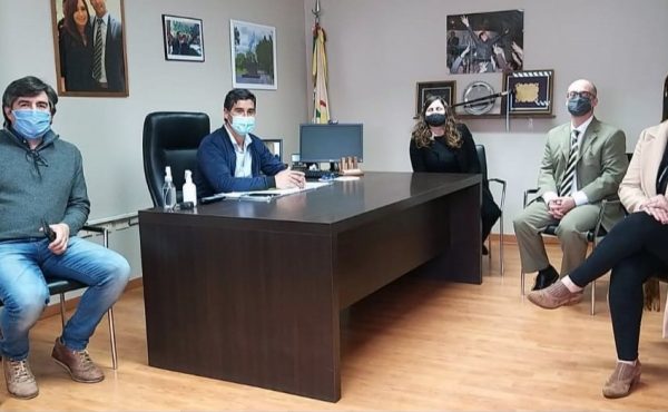 Encuentro UCALP- Intendente de Punta Indio