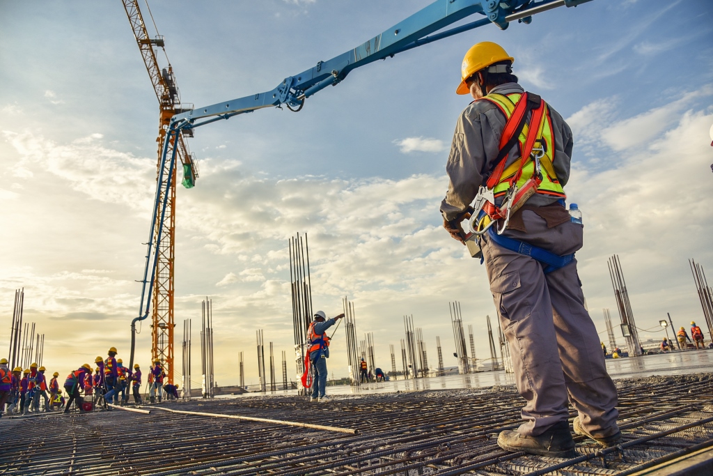 Charla: Aportes del hormigón postesado para la construcción en altura