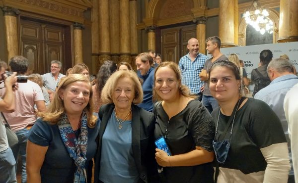 El Municipio de La Plata entregó distinciones a Mujeres Destacadas de nuestra Universidad