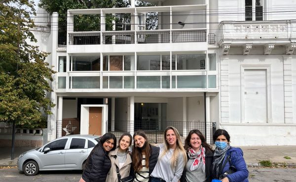 Alumnas de la Lic. en Turismo visitaron la Casa Curutchet