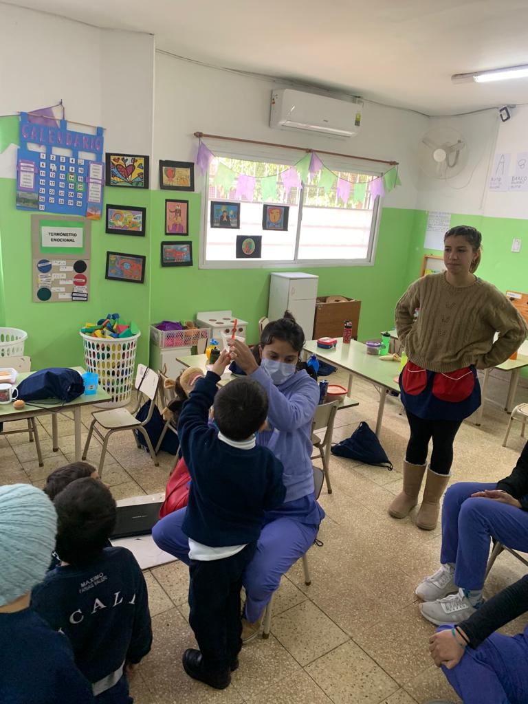 Jornada de Educación para la Salud en los colegios de la UCALP