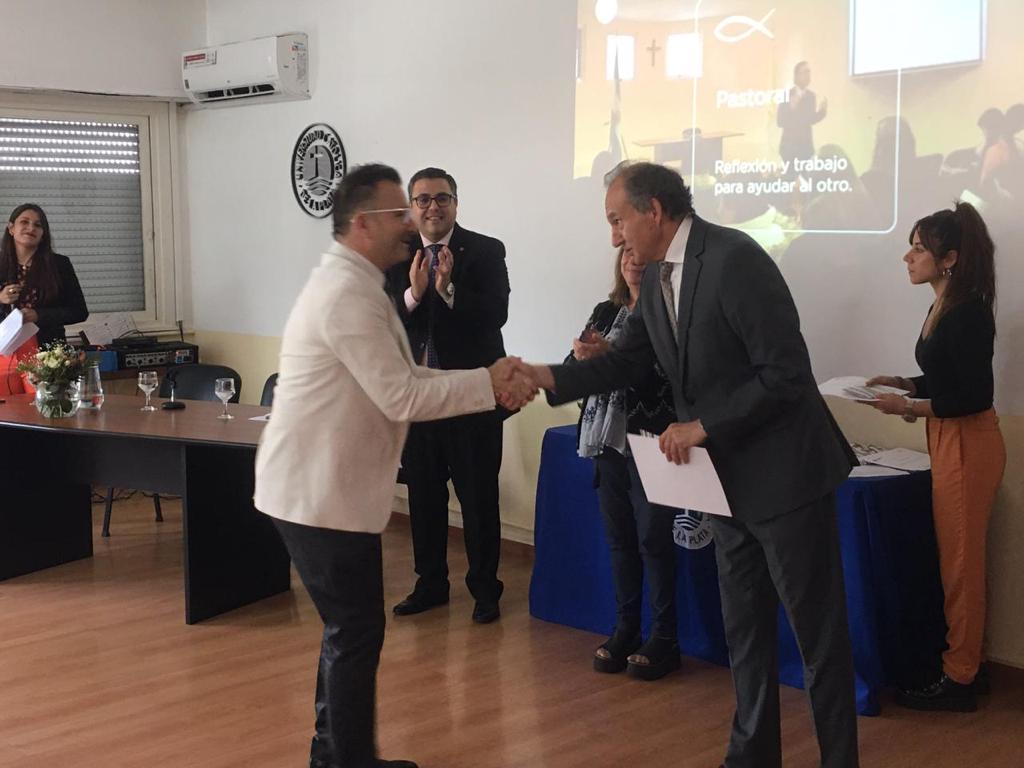Emotivo homenaje a docentes de la Subsede Bernal UCALP