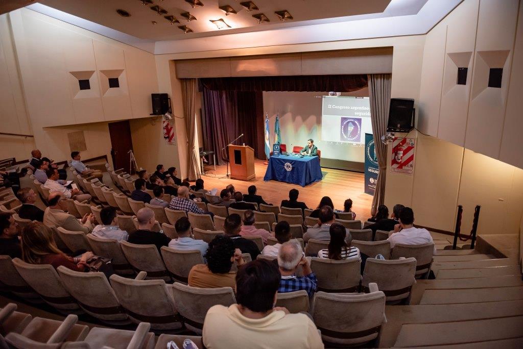 Se viene la 5.ª edición de la Diplomatura Universitaria Internacional en Derecho y Seguridad