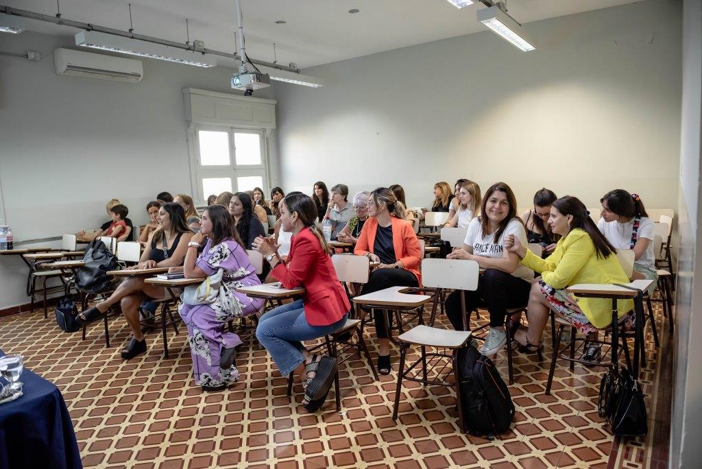 Se realizó el Workshop “Liderazgo político femenino” 