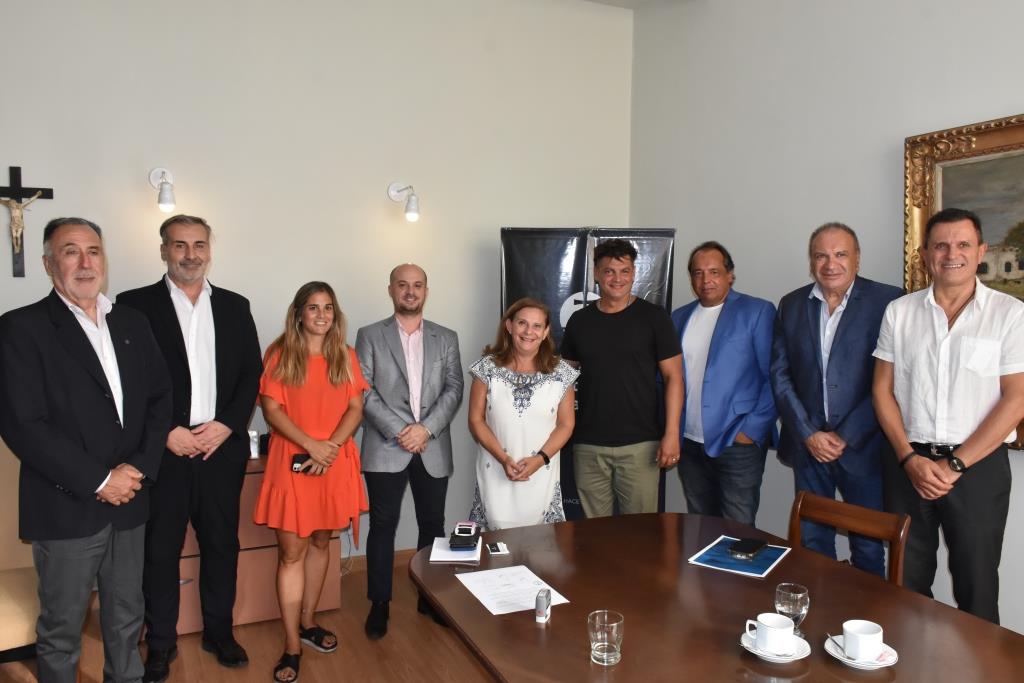 Convenio entre la UCALP, la Municipalidad de La Plata y la Cámara de Turismo Regional platense