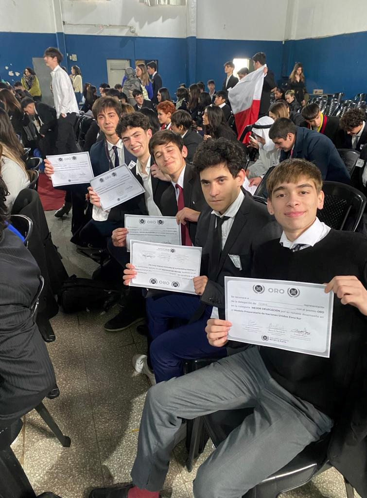 Colegios de la UCALP en el Modelo de Naciones Unidas
