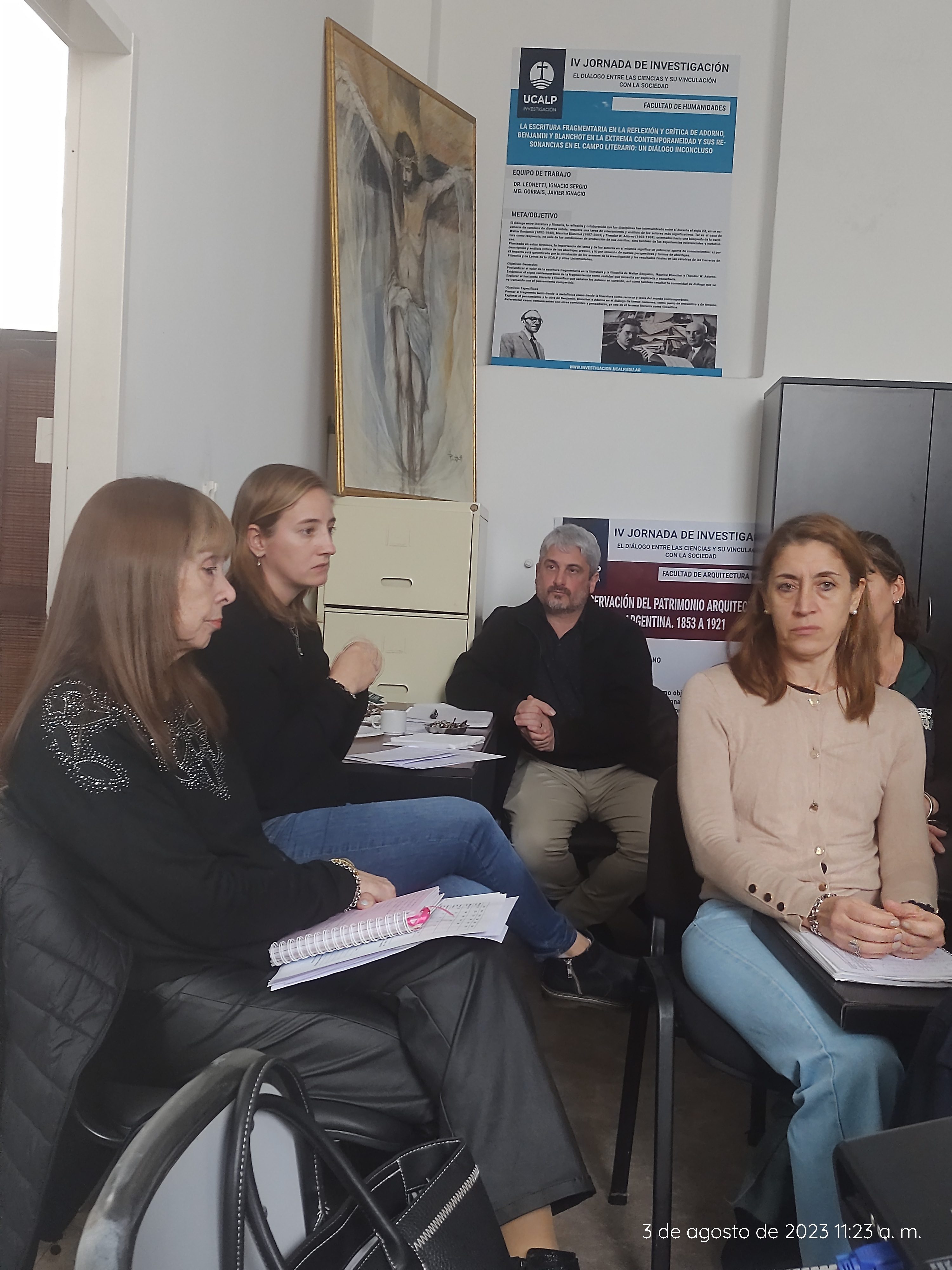 Reunión de investigación preuniversitaria (2)