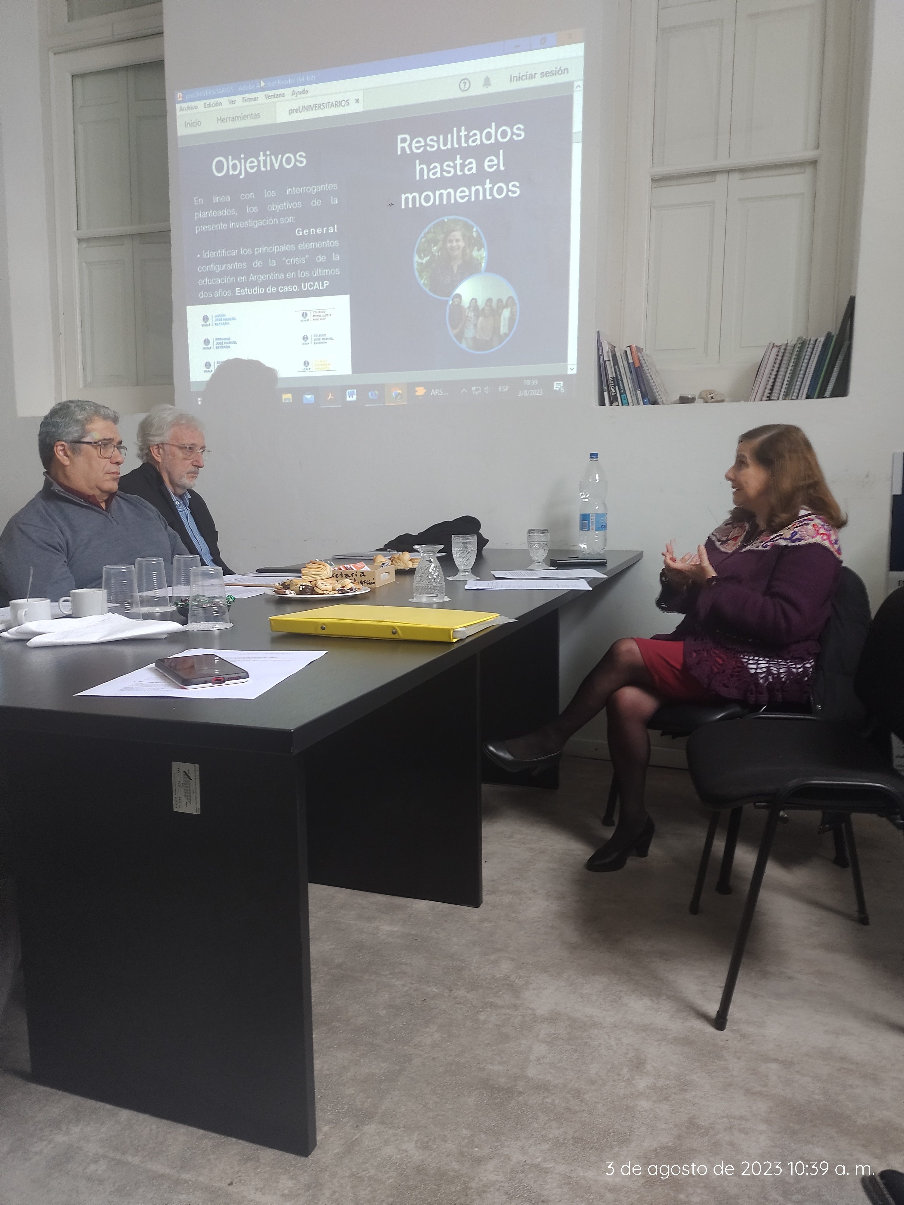 Reunión de investigación preuniversitaria (3)