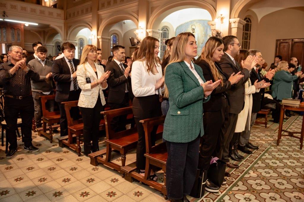 Acto de Colación y reconocimiento a docentes en la Subsede Bernal