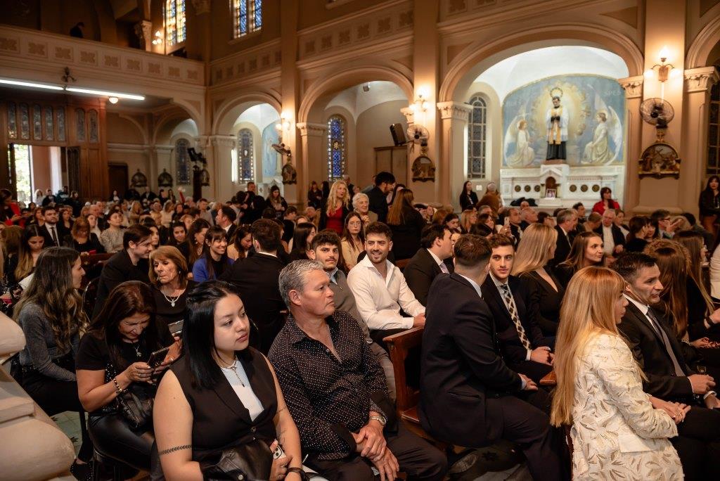 Acto de Colación y reconocimiento a docentes en la Subsede Bernal