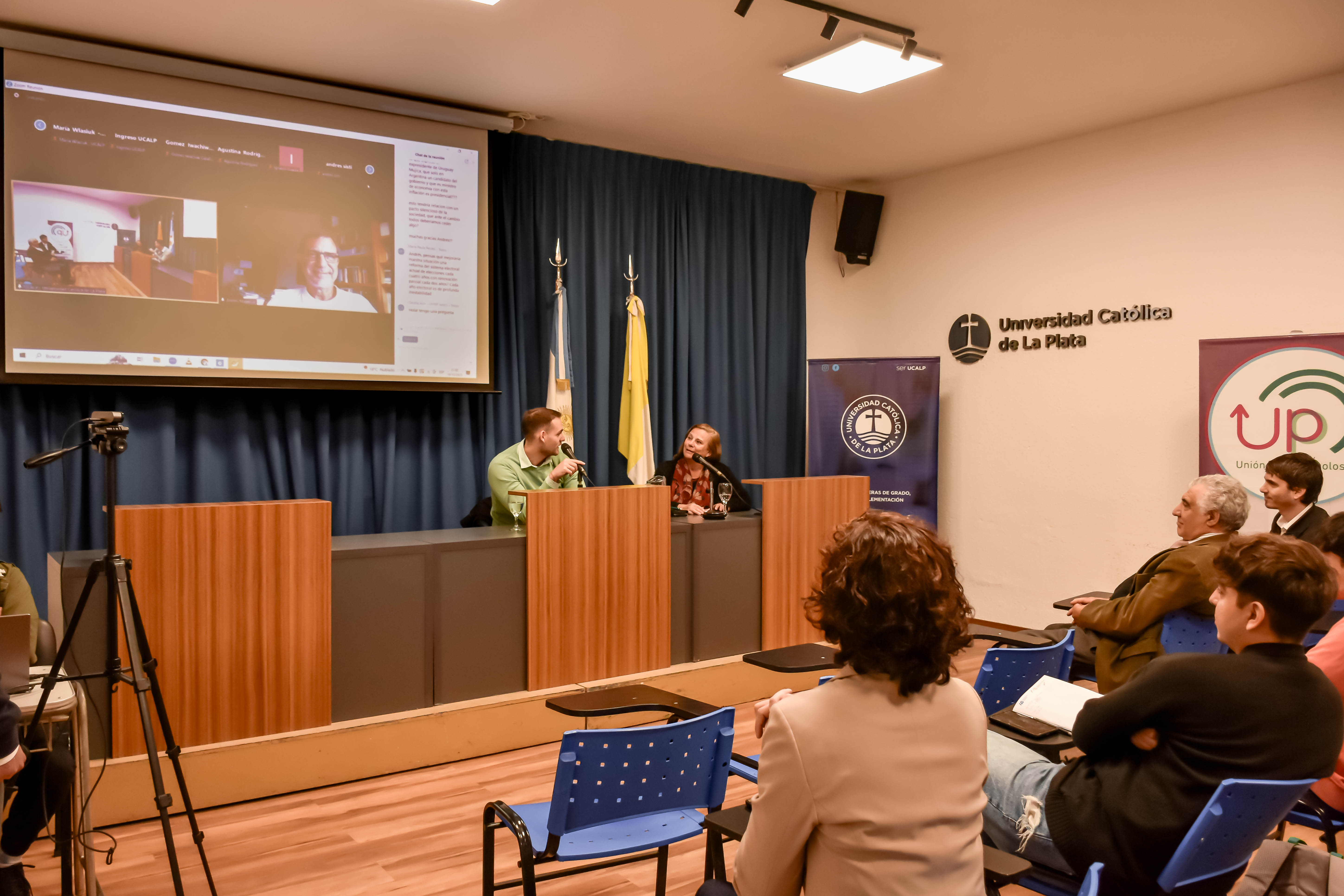Se realizó el conversatorio ‘’Elecciones 2023’’ (23)