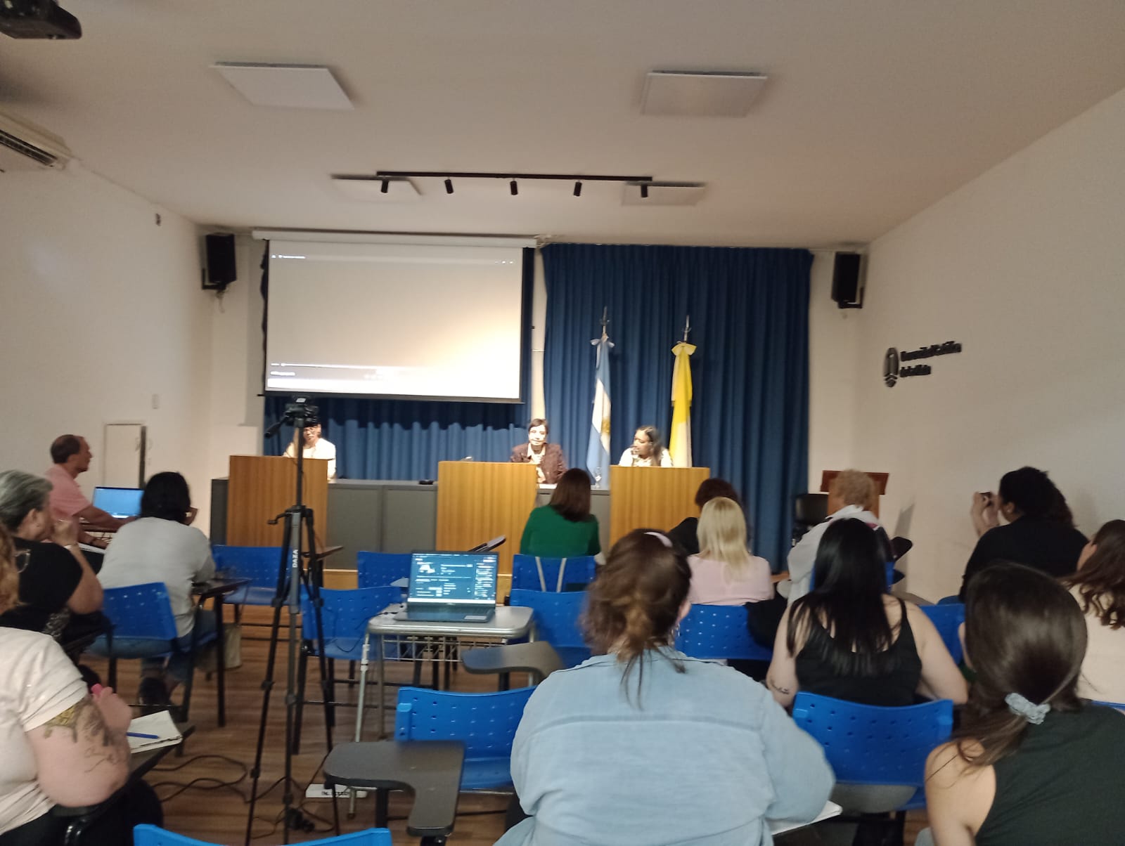 Se realizó la Primera Jornada de Actualización en Infecciones en Perinatología (21)