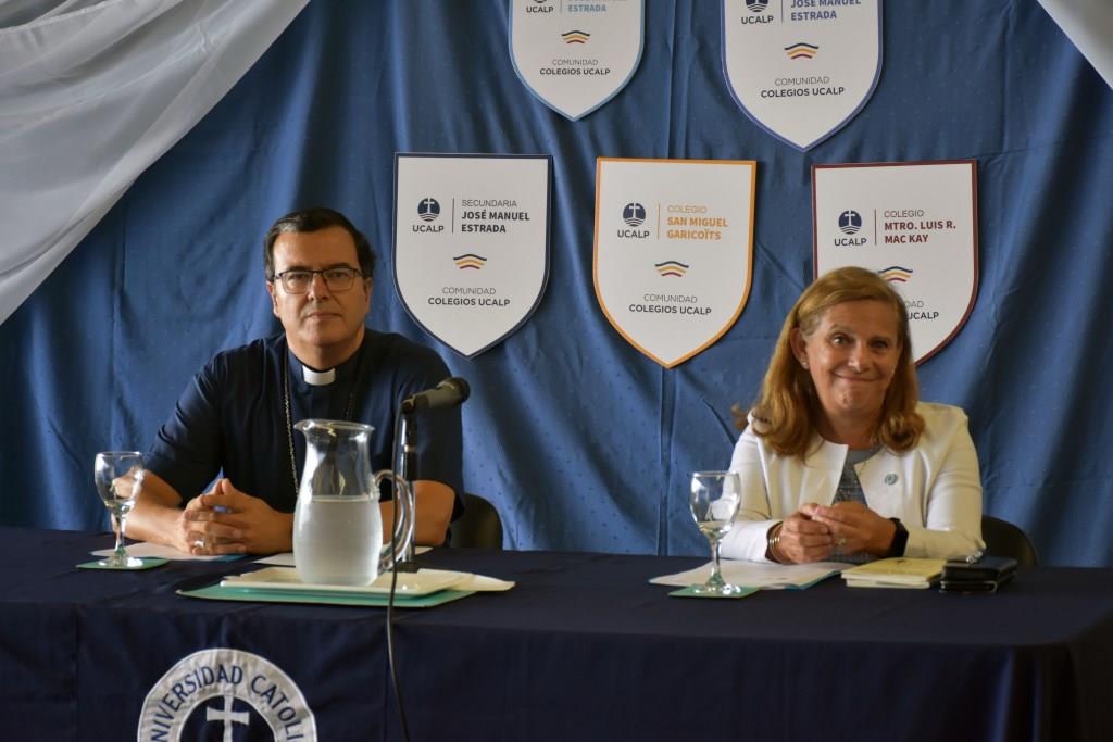 Jornada institucional en la UCALP Reflexión y Planificación para el Futuro 