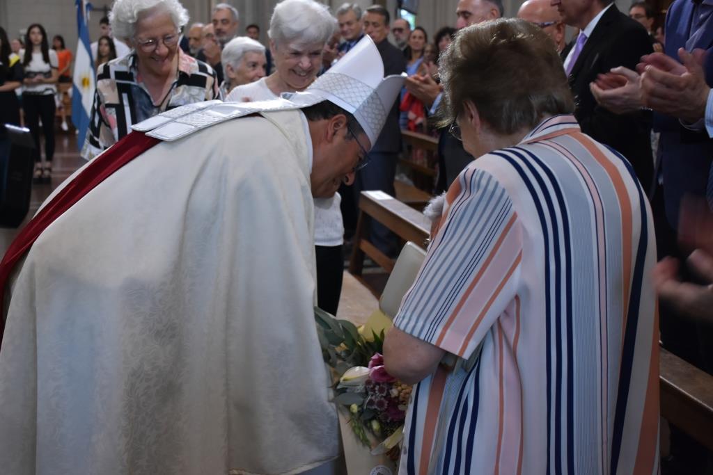 Junto a Monseñor Mestre celebramos la misa por el 60 aniversario de la UCALP