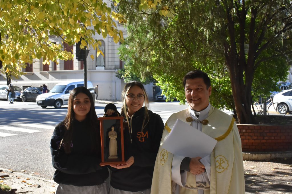 Acto en homenaje a los 40 años del colegio San Miguel Garicoïts