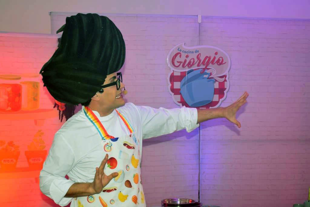 Colegio Estrada teatro y cocina para una alimentación saludable