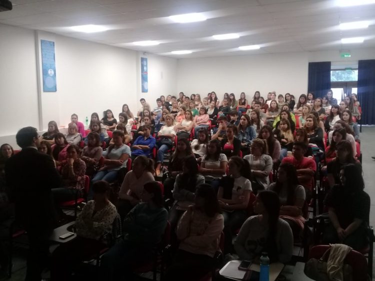 Bahía Blanca: pasen y vean  el polo educativo de la UCALP